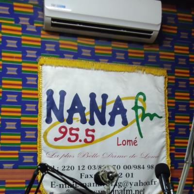 Nana FM: Dukoa Nesse / Echos de la Diaspora